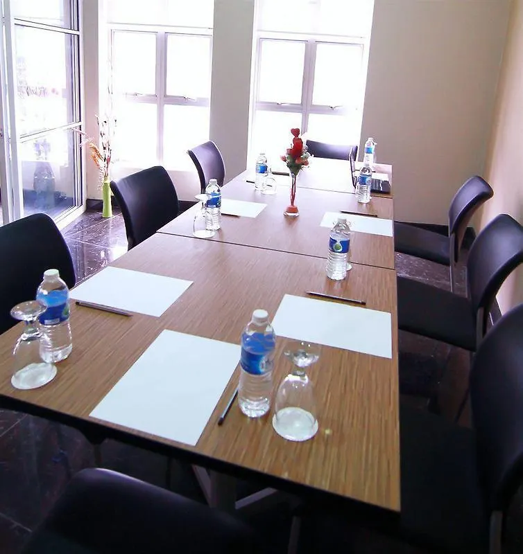 Hotel Citin Seacare Pudu By Compass Hospitality Kuala Lumpur 3*,